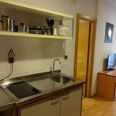 Ledglass Apartament *